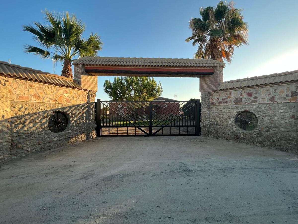 La Estacada Villa Lora del Río Kültér fotó